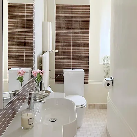 Montreux Riviera Suite Waterfront 3 Bedrooms Private Parking Exterior foto