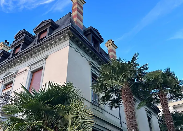 Montreux Riviera Suite Waterfront 3 Bedrooms Private Parking